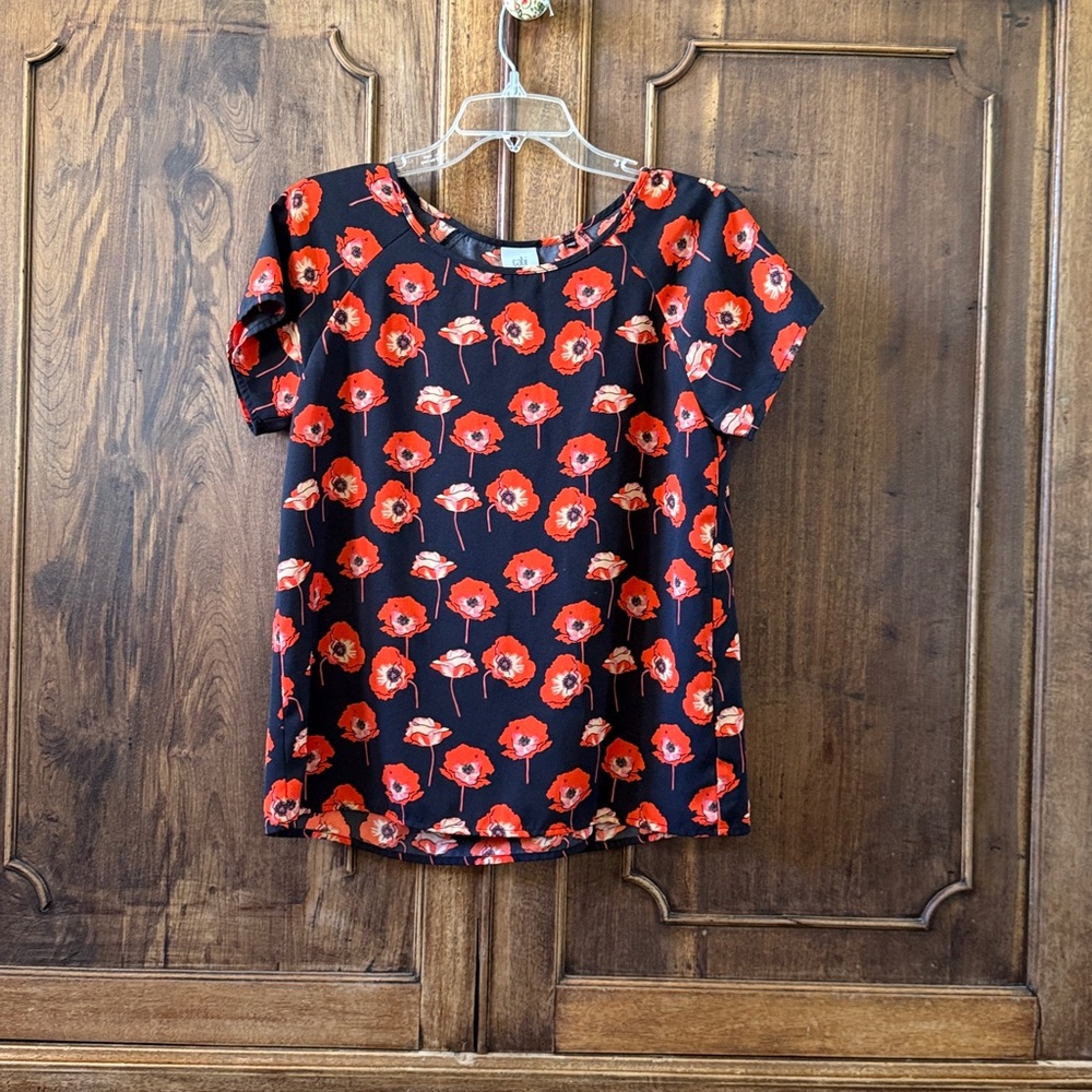 Floral Print Short Sleeve Top